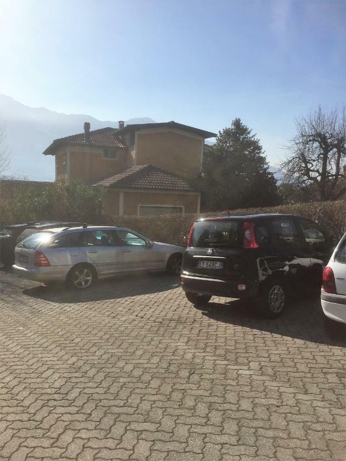 Casa Gialla Джера-Ларіо Екстер'єр фото